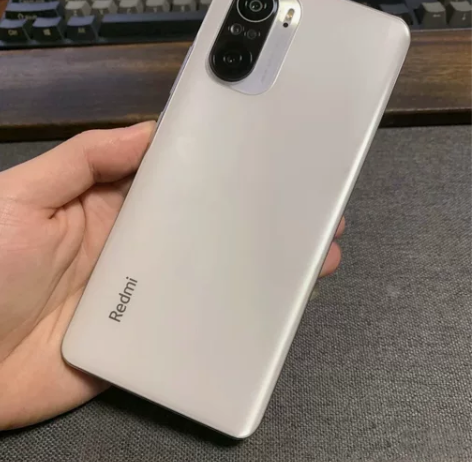 出一台红米K40pro 晴雪色 8+12...