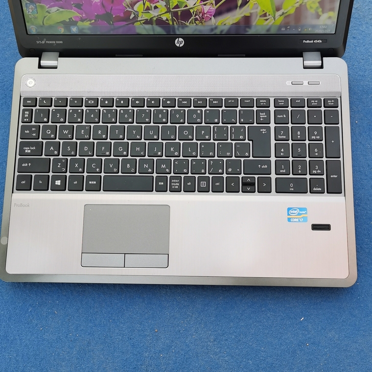 i7 8g 惠普笔记本 女生自用