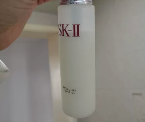 sk的乳液100ml的,用了一点,一样百大...