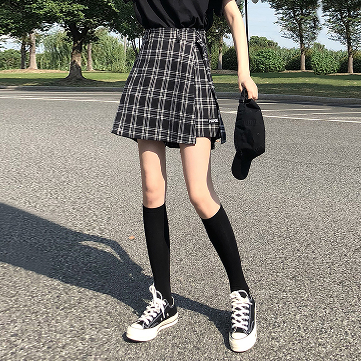 买回来又觉得不适合了,没有穿过。