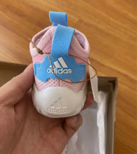 正品全新Adidas阿迪达斯童鞋 阿迪童鞋...