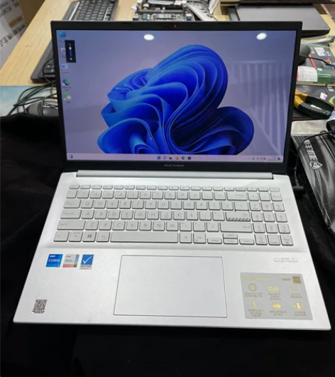 华硕 无畏Pro15 i5 11300H/...