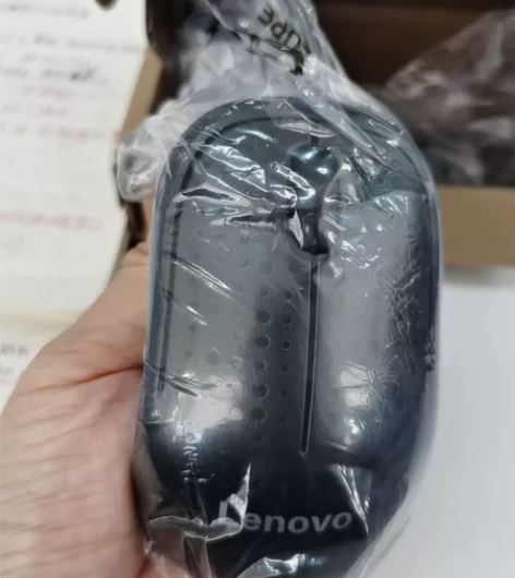 买电脑配的联想正版鼠标 感兴趣的话点“我想...