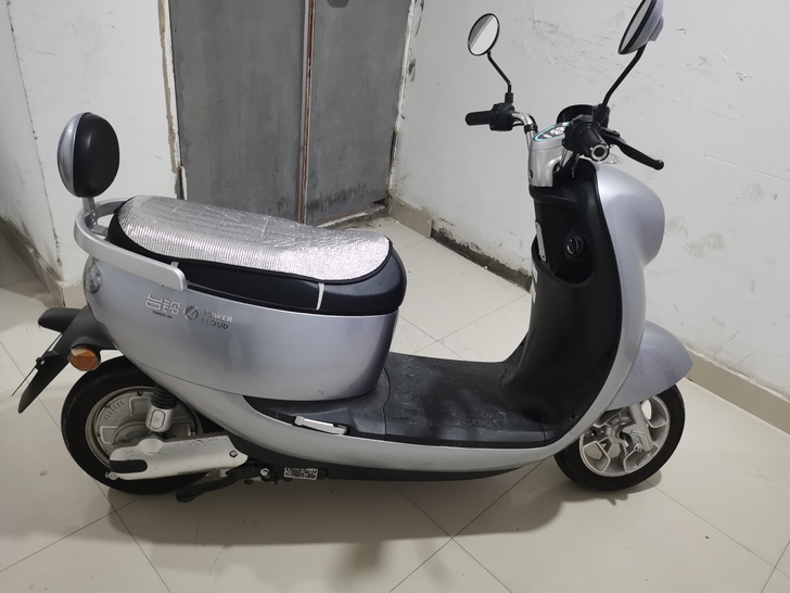 因工作原因现出售台铃电动轻便摩托车,七月买...