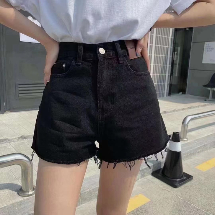 超显瘦的牛仔短裤 M码