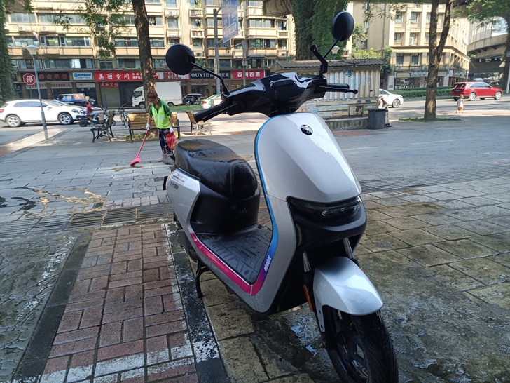全智能 九号电动 才买两个月，亏本甩卖了