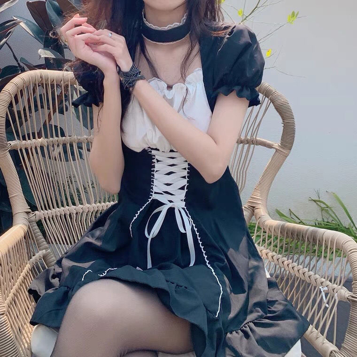 2021新款暗黑风法式复古连衣裙女夏天高级...