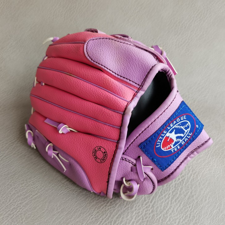 LITTLE LEAGUE TEE BAL...