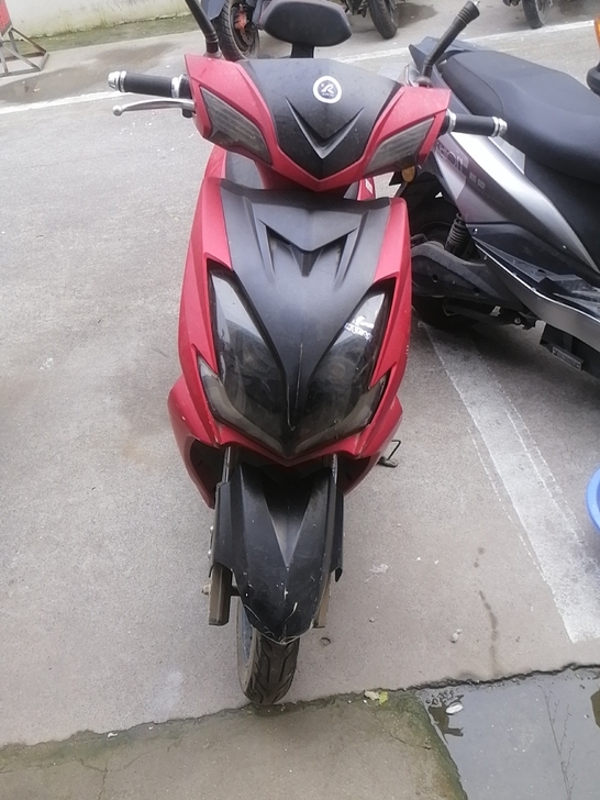 6020新日电动车,车挺新的,泡水了,车不...