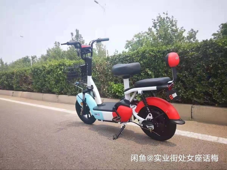国威简易款电动车，前后真空轮胎，