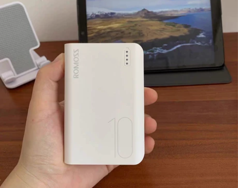 罗马仕1万毫安充电宝29包邮 注意，二手的...