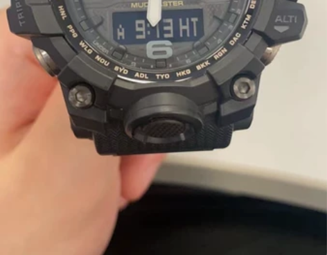 卡西欧手表一代,带了不超过十次。包装备件都...