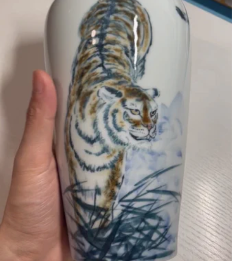 喻明福大师亲绘高温颜色釉老虎花瓶!福美术馆...