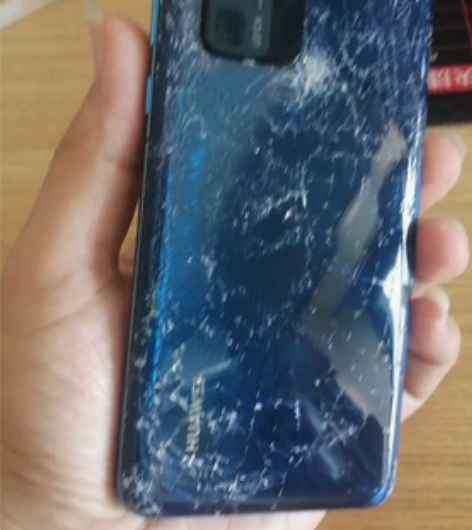 寻求一台华为P40P爆屏坏的，其余都是好功...