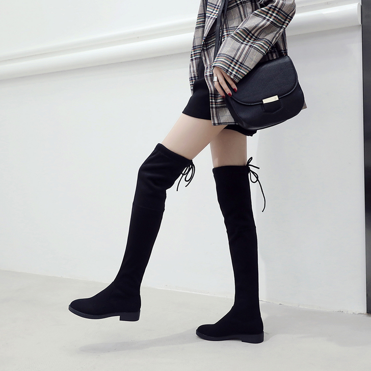 纤舒奕 靴子
