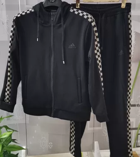 男士新款加绒运动套装!做工精细,内里一体复...