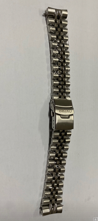 SEIKO/精工 全新鲍魚五连珠钢带