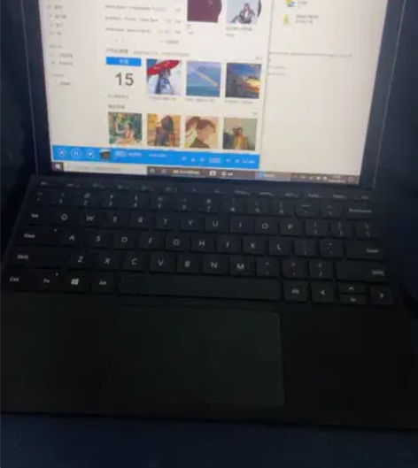 微软 Surface Go2 包含(内存卡...