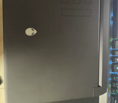 自用ALIENWARE外星人游戏本，202...