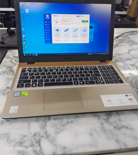 华硕VivoBook 15 X542UF ...