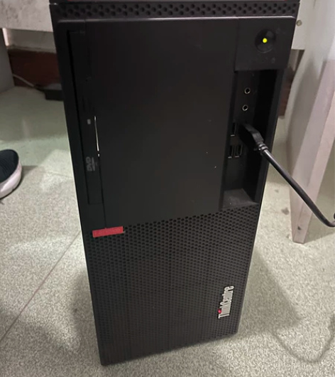 联想thinkcentre m910t-n...