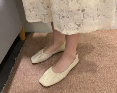 皱褶奶奶鞋女交叉绑带系带芭蕾平底单鞋百搭复...