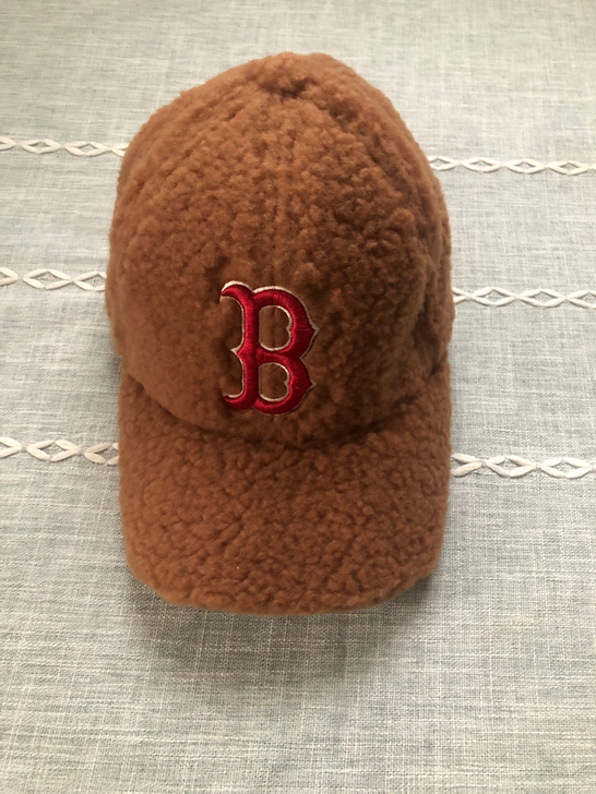 MLB秋冬羊羔绒棒球帽，正品，专柜两百多购...