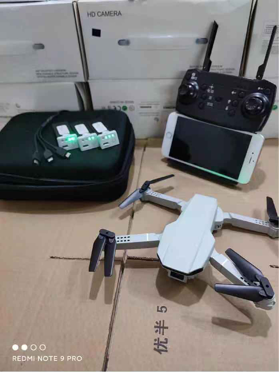 全新 无人机厂家倒闭整套全新能飞2000米...