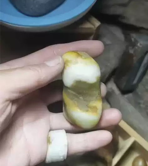 和田籽料，特色料 感兴趣的话点“我想要”和...