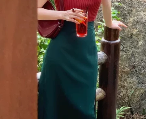 酒午自制港风复古2021夏季新款高腰开叉半...
