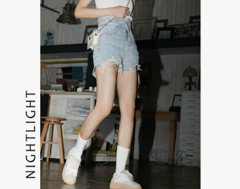 夜光毛边高腰牛仔短裤女浅色2021春季新款...