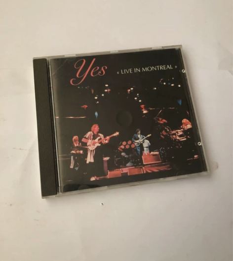 YES Live the montreal...