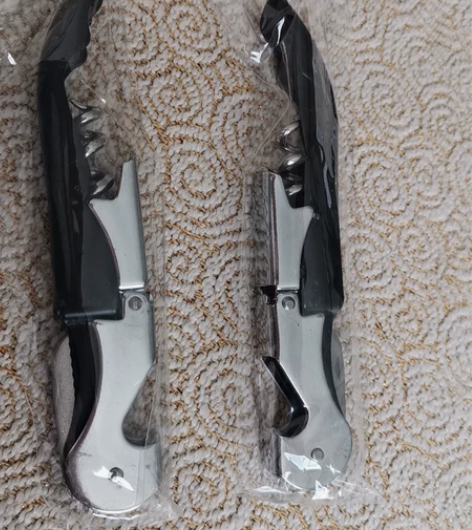 长城的红酒开酒器,开瓶器!三块一个!20个...