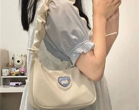 2021新款爱心兔设计感腋下包女夏单肩包新...