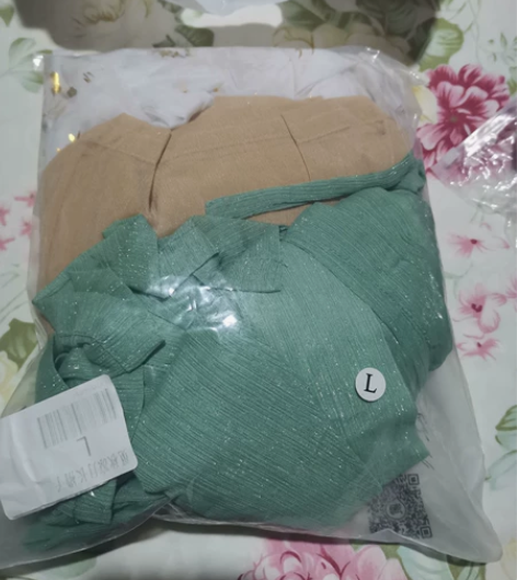 艺缕大袖衫,xl但是我觉得跟m l差不多,...