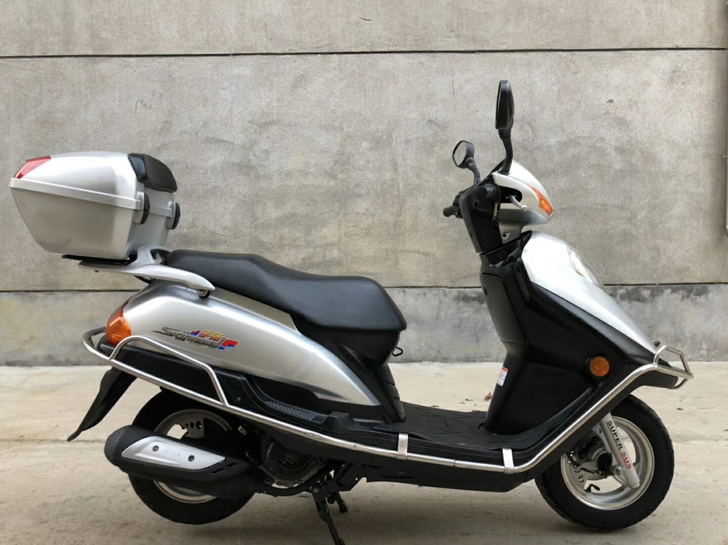 豪爵宇钻125国四排放,二手摩托车精品车,...