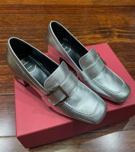 Roger Vivier 方跟 方头 高跟...