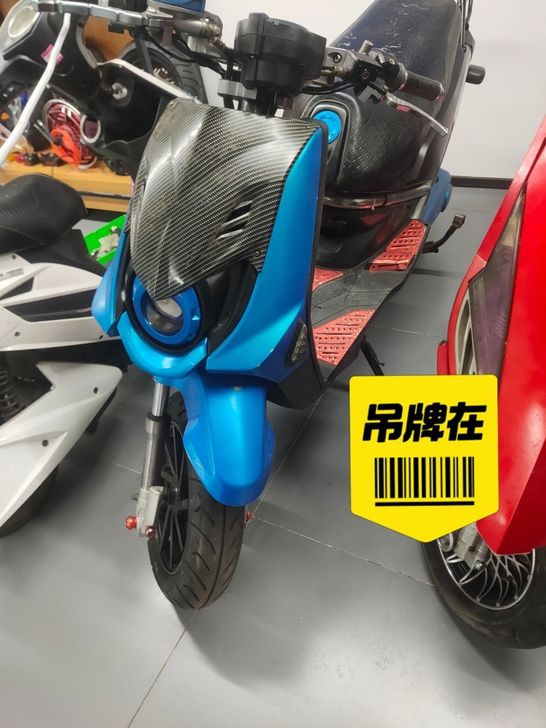 9成新，新款bws72v电池，牌照票据齐全...