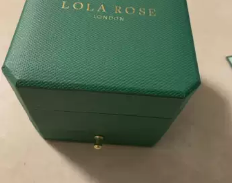 Lola rose手表的绿色礼盒，可以当首...