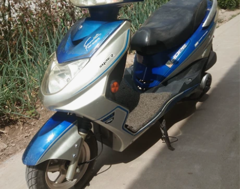 精品二手125CC摩托车，强劲有力，雅马哈...