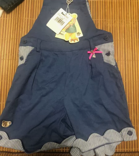 paw in paw牛仔背带短裤,全新女童...