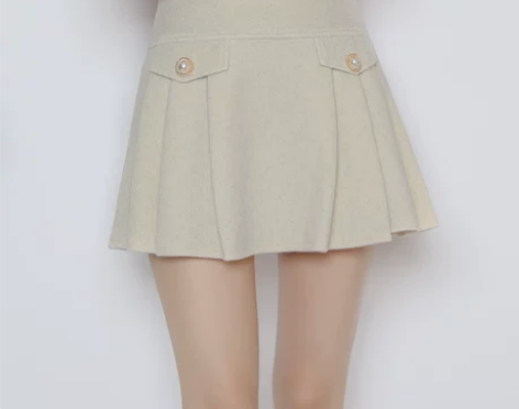 清闲置 毛呢短裙女秋冬 感兴趣的话点“我想...