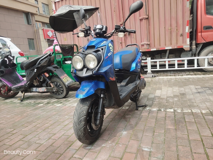 狮龙大路虎电动车！原价4500，72V电池...