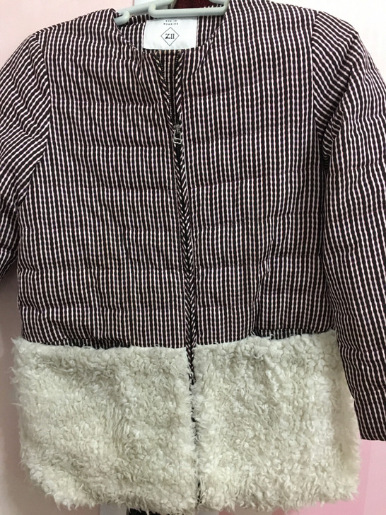 zll羽绒服,中长款,以前专柜买的,m码。