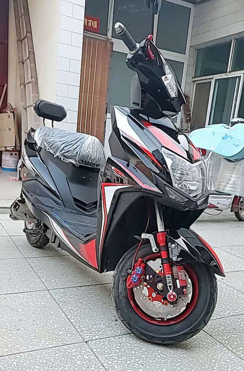 出租电动车 租电动车 充满一次电可以连续跑...