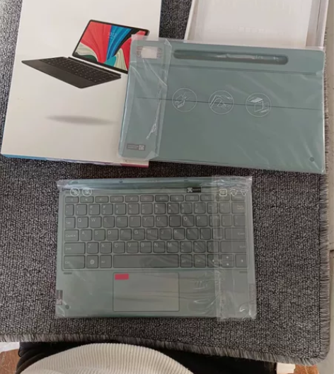 联想小新Pad Pro 2022磁吸键盘及...