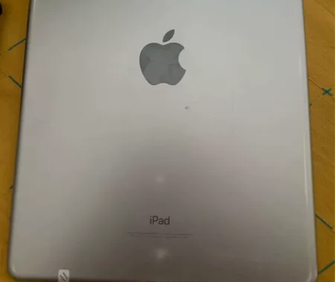 苹果平板iPadpor2017转转买的花了...