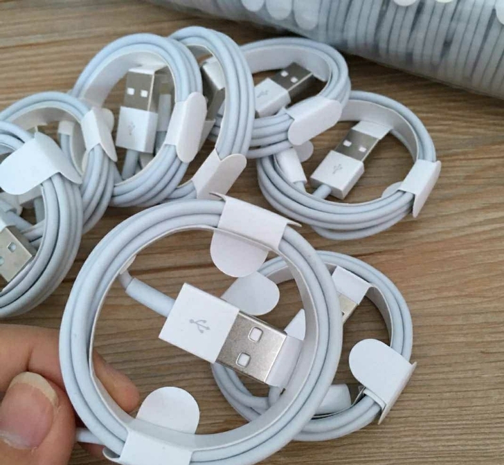 原装苹果充电线,工厂停工,剩余的库存。需要...
