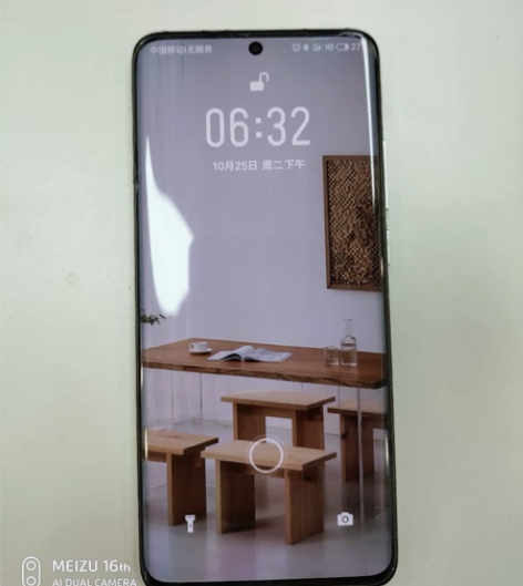 出手魅族18s,9成新,8+256白色,边...