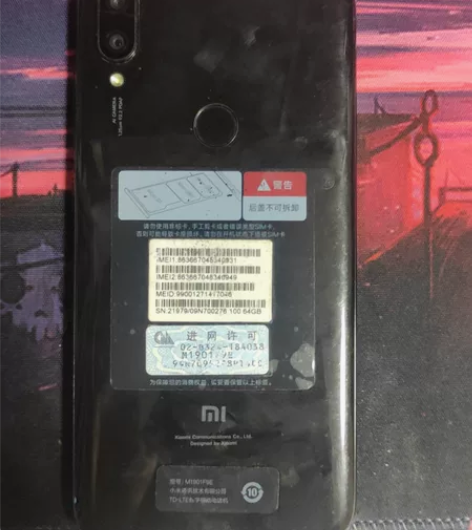 小米mi play手机，备用机，功能都正常...